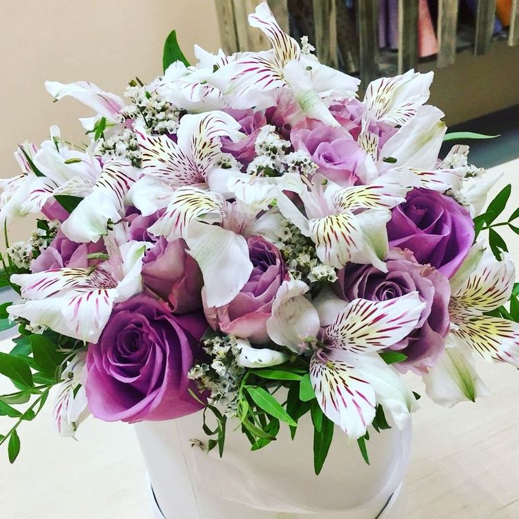 Custom Floral Artistry at Canopiflorairp: Tailoring Beauty to Your Taste